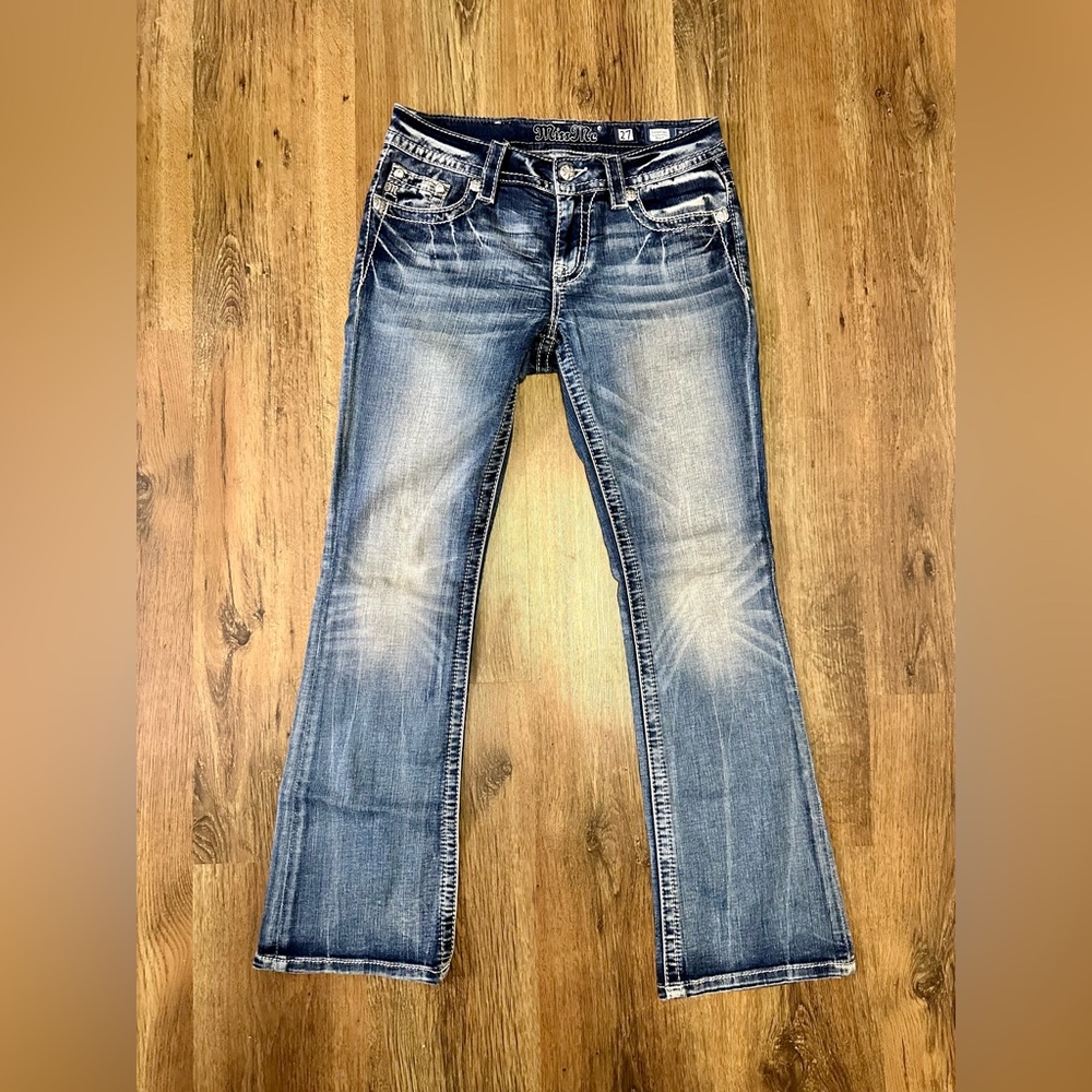 NWOT Miss Me Signature Boot Cut Jeans Size 27